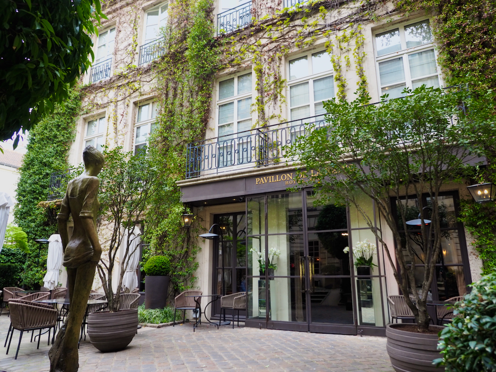 Pavillon De La Reine In Paris Embraces Boutique-Like Spirit