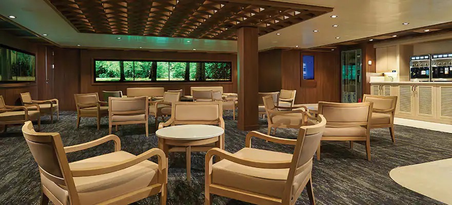 Studio Lounge - Norwegian Luna Norwegian Cruise Line