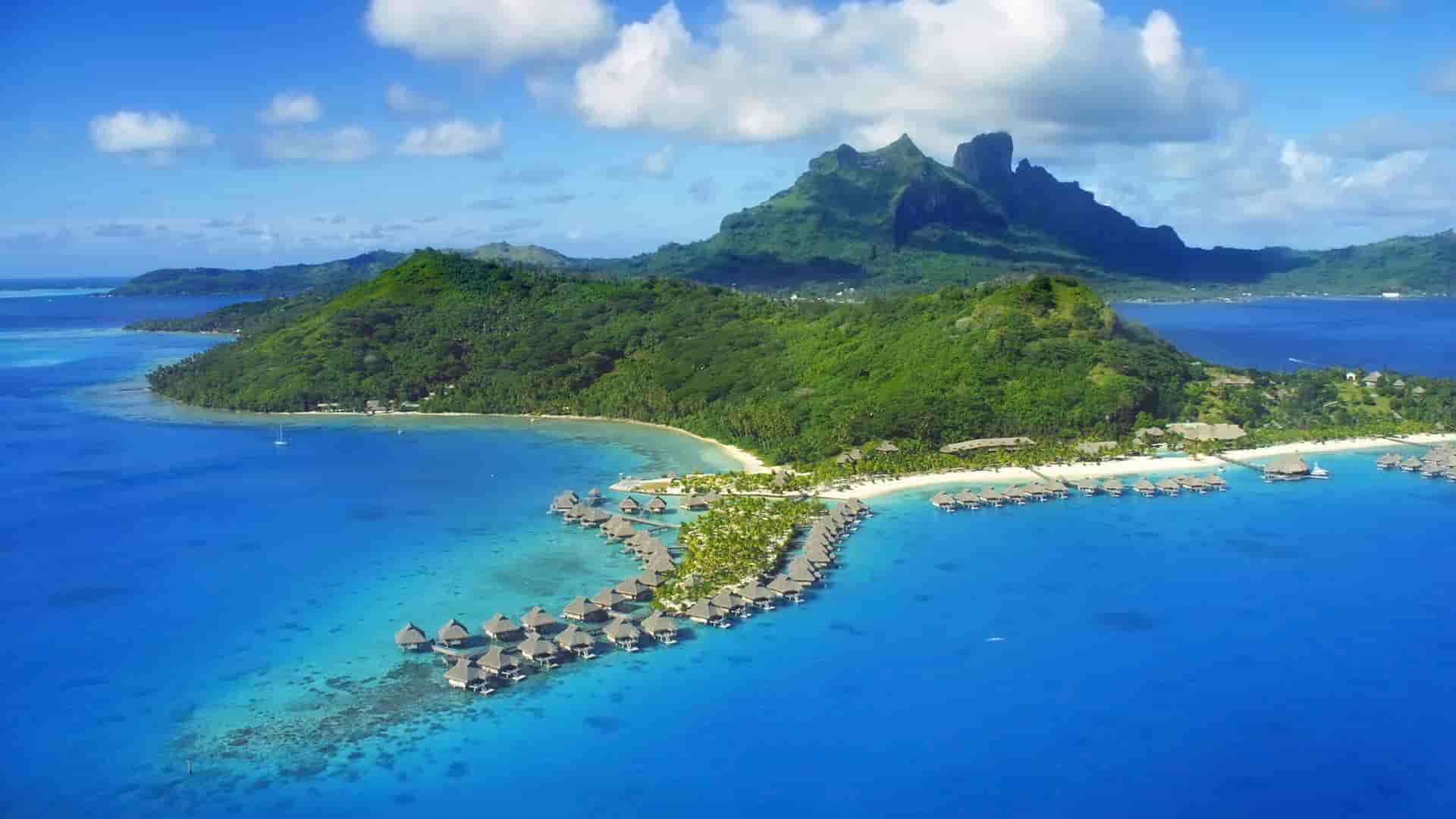 Regent Seven Seas Cruises Cruises to Hawaii: 2026 Sailings & Deals | The Cruise Web