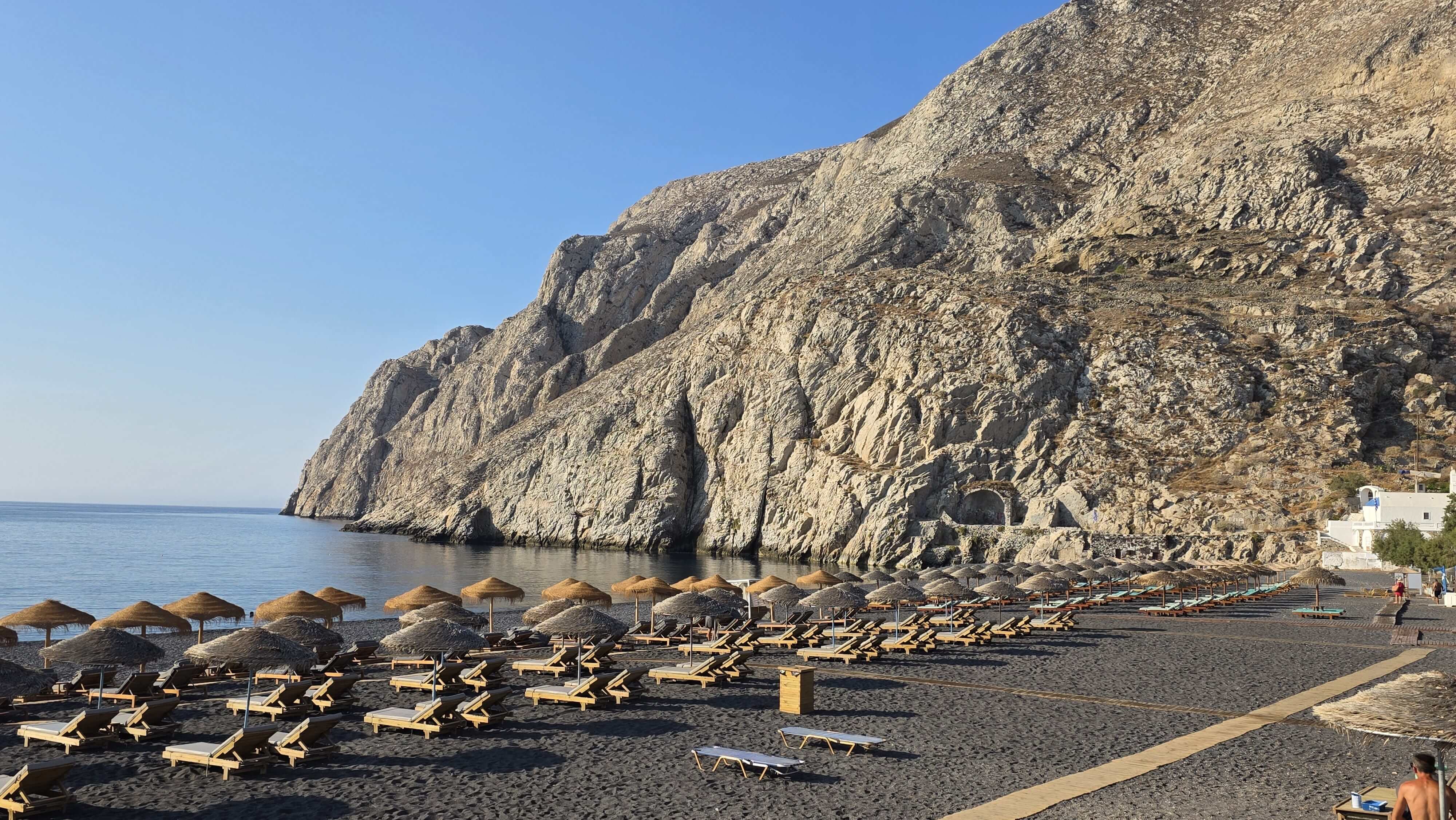 Kamari Beach: All You Need to Know for This Vibrant Bay