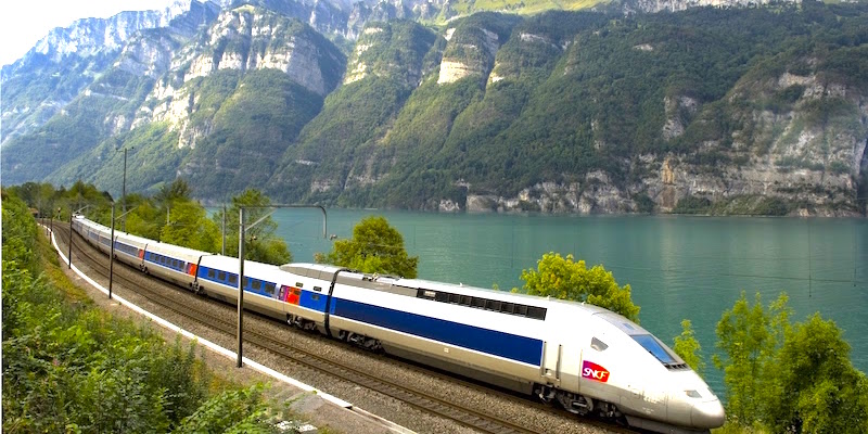 About Paris Trains | Paris Insiders Travel Guide