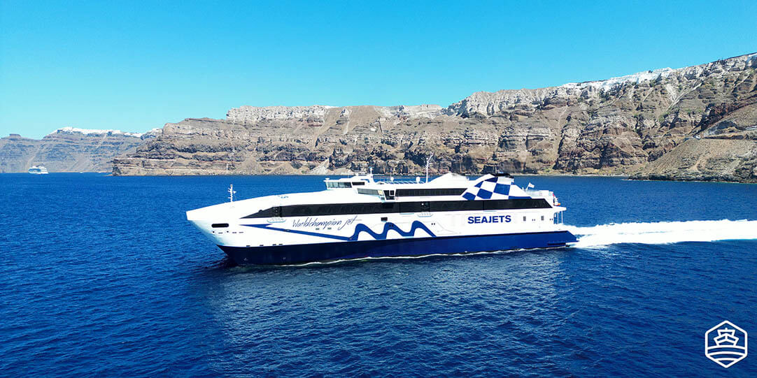 Santorini to Naxos Ferry: Tickets, Schedules, Prices