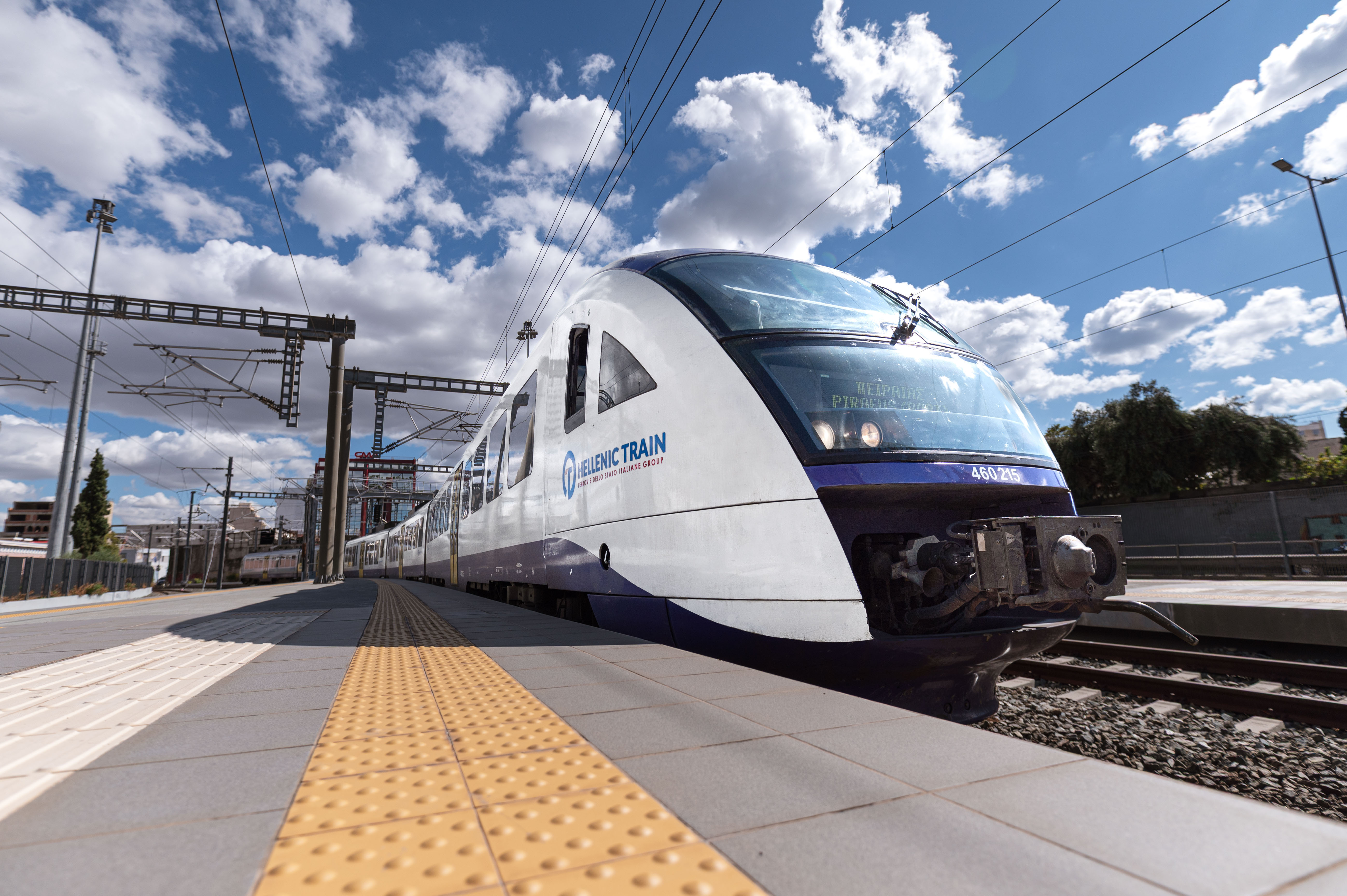 Athens Suburban and Regional Railway | Hellenic Train